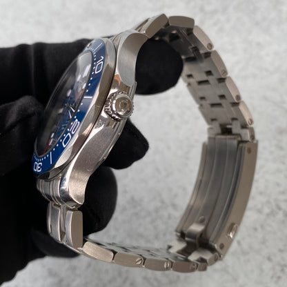 Omega Seamaster Diver 300 Co-Axial 210.30.42.20.03.001 Watch - Complete Set