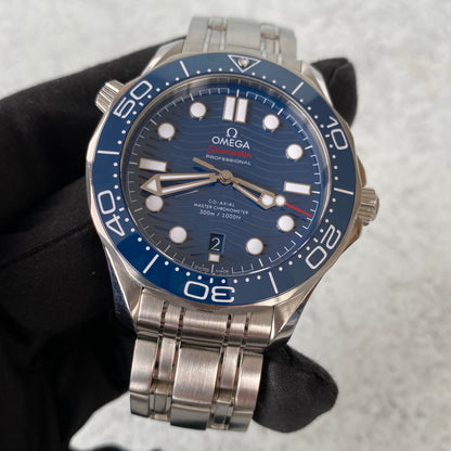 Omega Seamaster Diver 300 Co-Axial 210.30.42.20.03.001 Watch - Complete Set