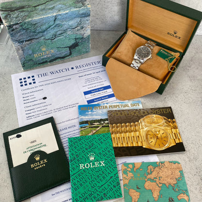 1999 Rolex Date Oyster Perpetual 15200 34mm Watch - Showcase