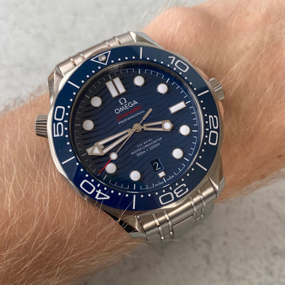 Omega Seamaster Diver 300 Co-Axial 210.30.42.20.03.001 Watch - Complete Set