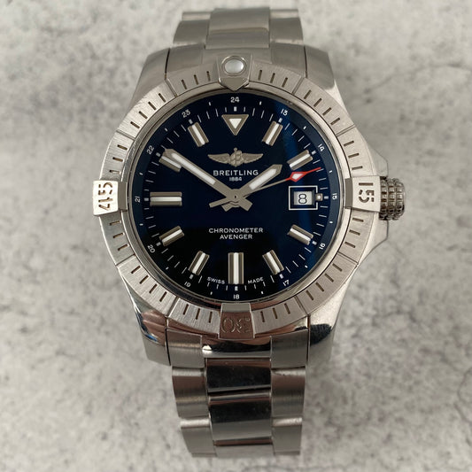 Breitling Avenger Automatic A17318 Watch - Showcase