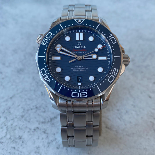 Omega Seamaster 300 Master Chronometer 42mm Co-Axial Cal.8800 Watch - Full Set