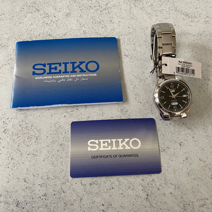 Seiko 5 Automatic 7S26-02F0 Black Dial Day/Date Watch - Box & Papers