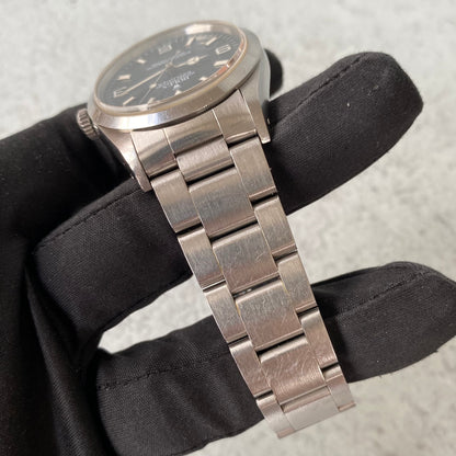 1991 Rolex Explorer Oyster Perpetual 14270 Black Dial Watch - Boxed & Papers