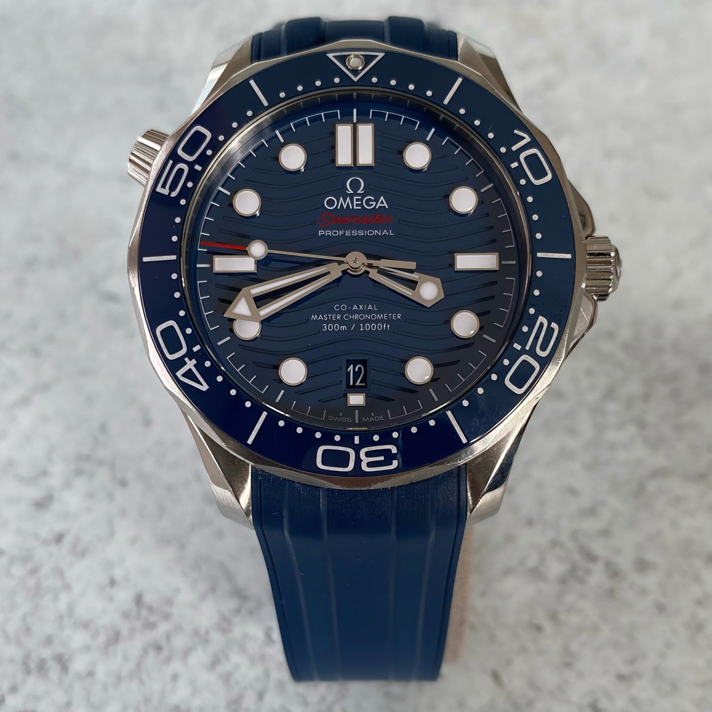 Omega Seamaster Diver 300 Co-Axial 210.30.42.20.03.001 Watch - Complete Set