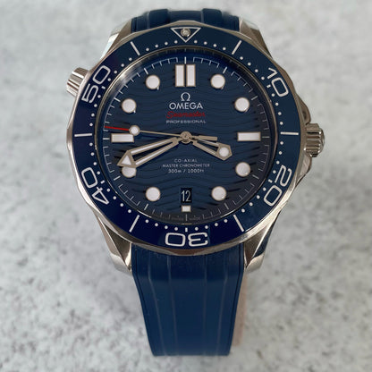 Omega Seamaster Diver 300 Co-Axial 210.30.42.20.03.001 Watch - Complete Set